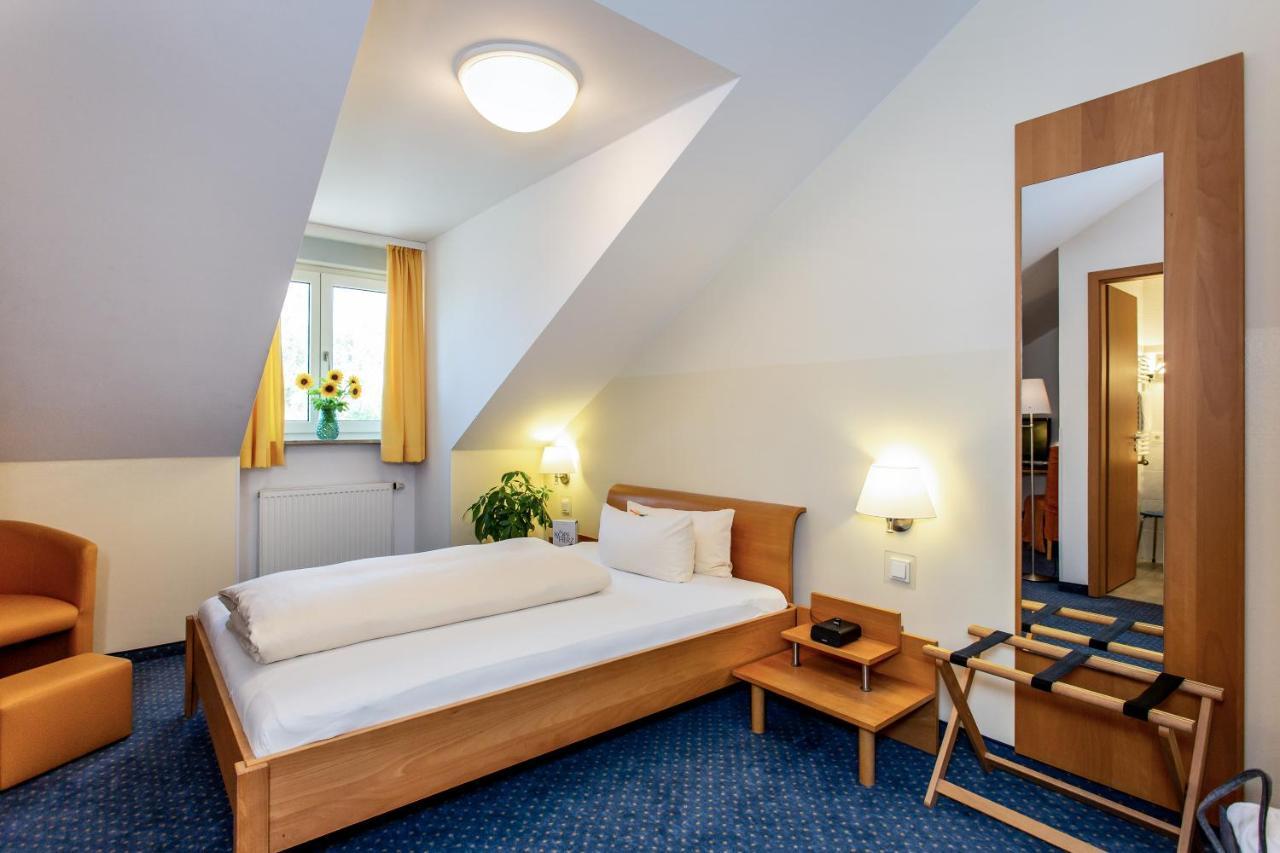 Arcus Hotel Muenchen Messe Feldkirchen  Esterno foto