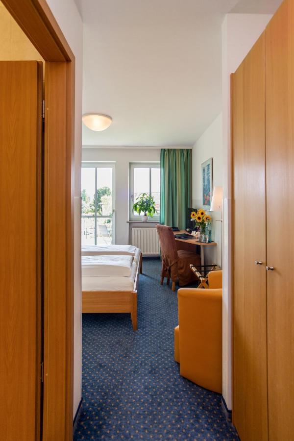 Arcus Hotel Muenchen Messe Feldkirchen  Esterno foto